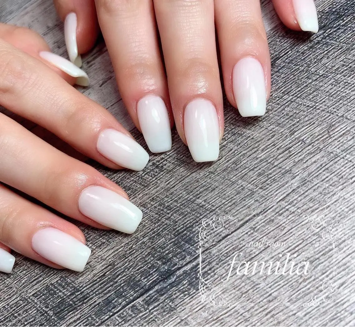 ネイル ハンドネイル -nailroom- familiaのネイルデザイン