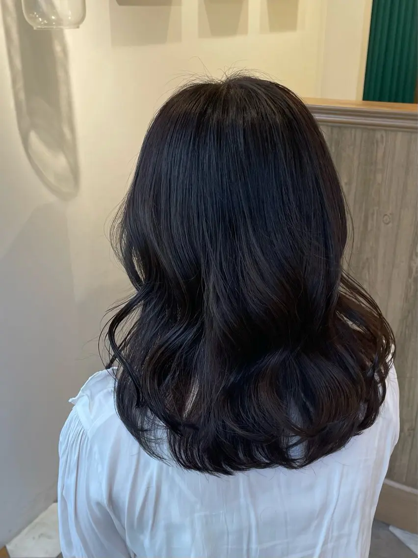 セミロング カラー アディクシーカラー アッシュ アッシュブラウン ブラウンカラー 透明感カラー カット ヘアカラー トリートメント 顔まわりcut🌿 Hinakoのヘアスタイル