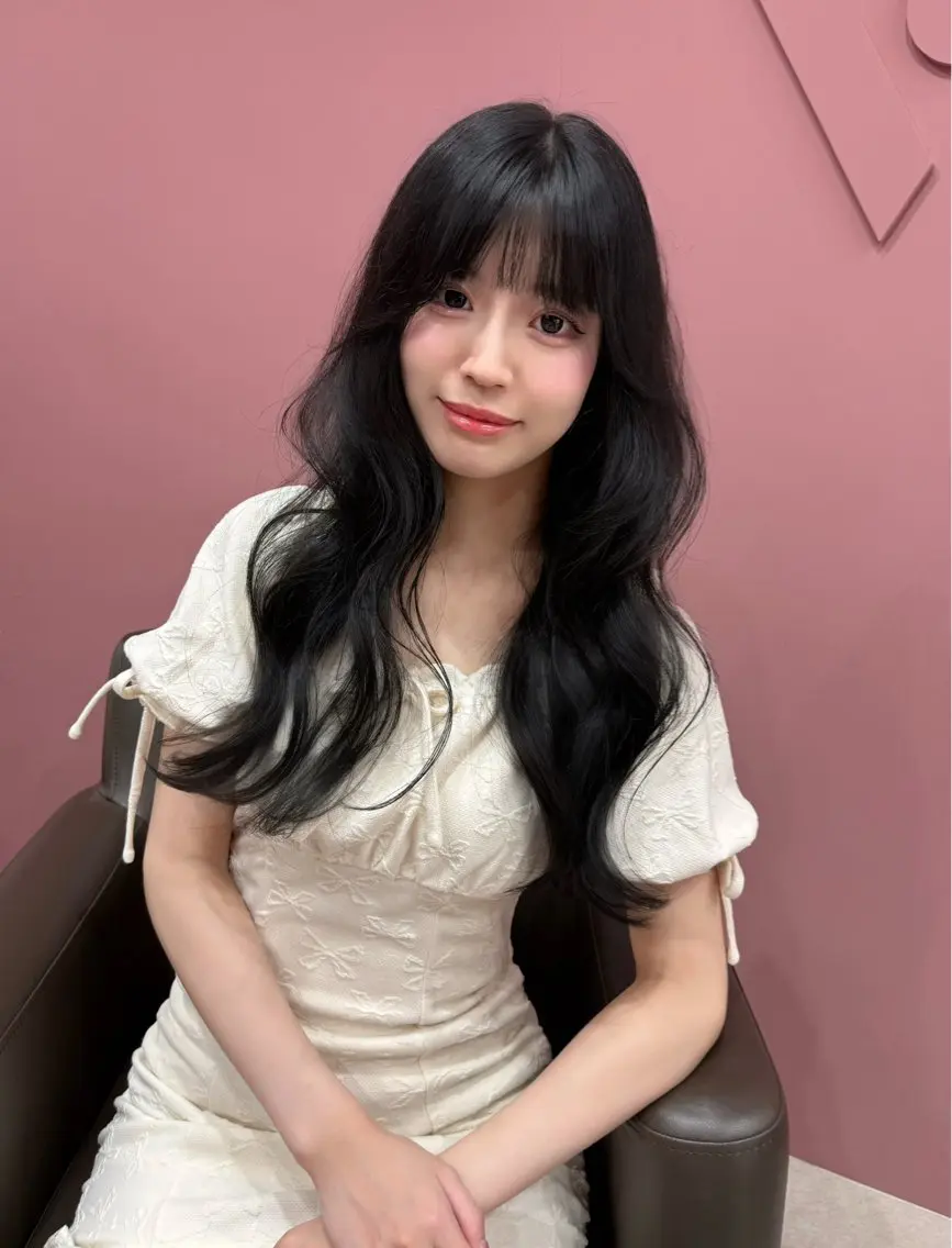 ロング カラー ベージュカラー 黒髪 ブルーカラー ブルーブラック グレージュ ヘアカラー yuna 原宿/透明感カラーのヘアスタイル
