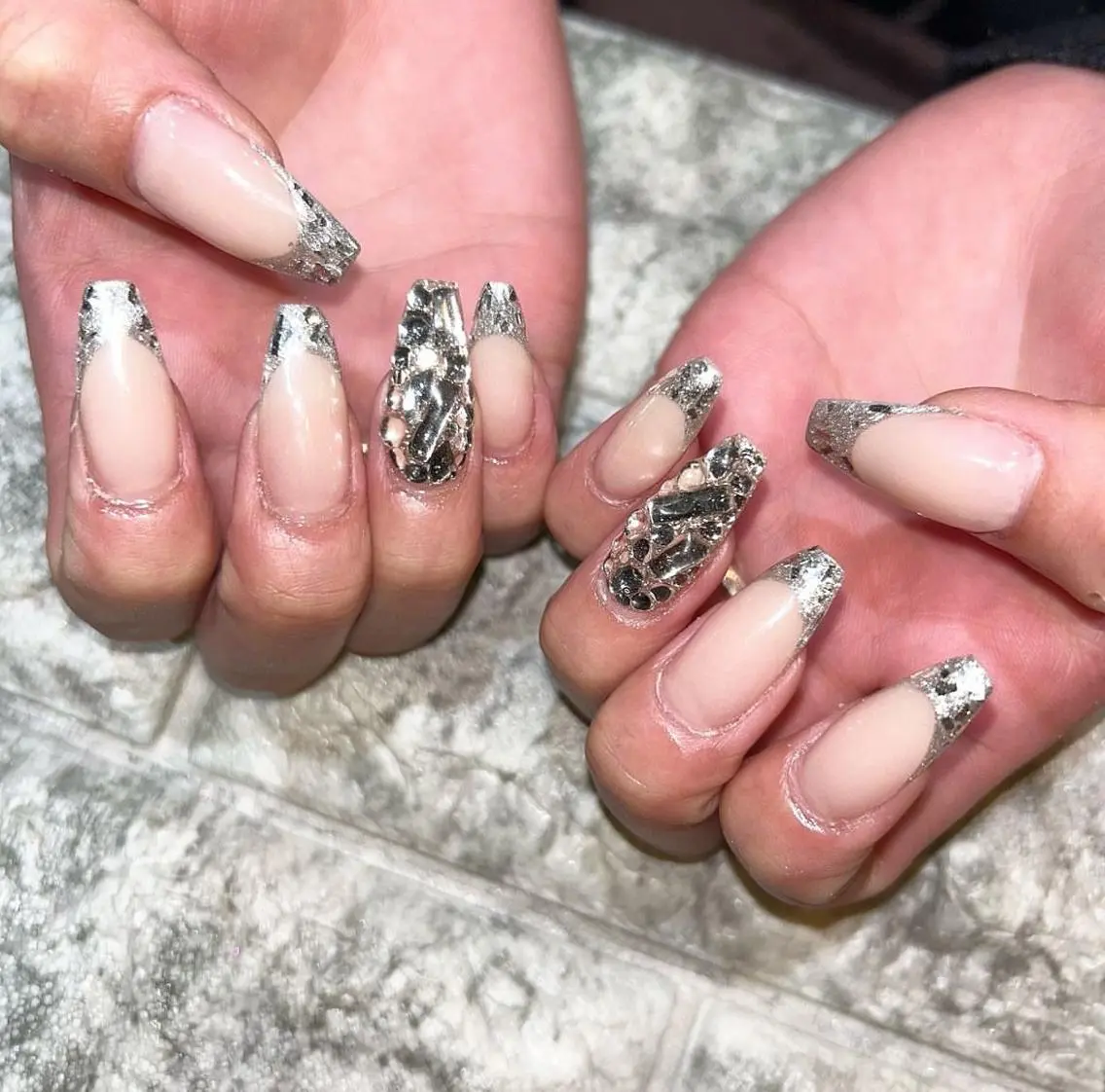 ネイル フレンチネイル ガラスフレンチ キラキラネイル スカルプネイル ハンドネイル アクリルスカルプ𓆈 RounGe町田店のネイルデザイン