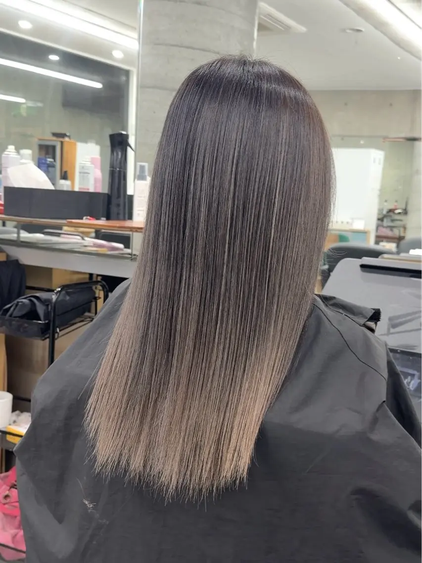 カラー バレイヤージュ ヘアカラー トリートメント Kotoko🖤/海 外/バレイヤージュのヘアスタイル