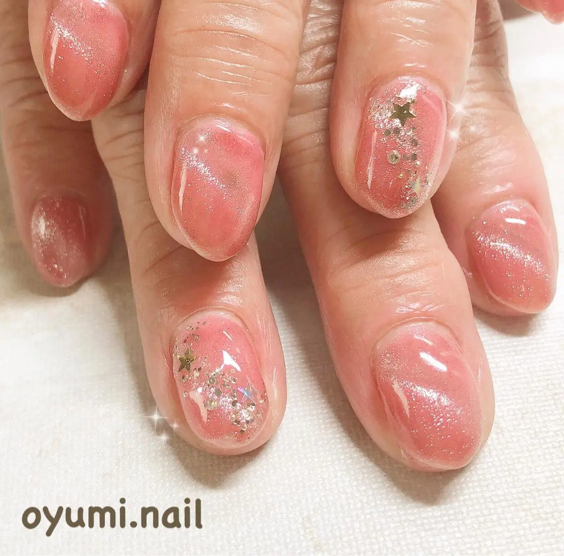 ネイル アートネイル ジェルネイル グラデーション キラキラネイル マグネットネイル takanashi yumiのネイルデザイン