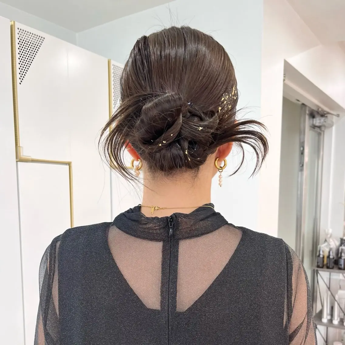 💐 艶カラー + 全体カット + ヘアセットの写真