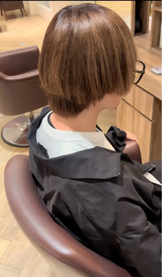 メンズ 🫧✨️‪榎宮秀 透明感 ハイトーンのヘアスタイル