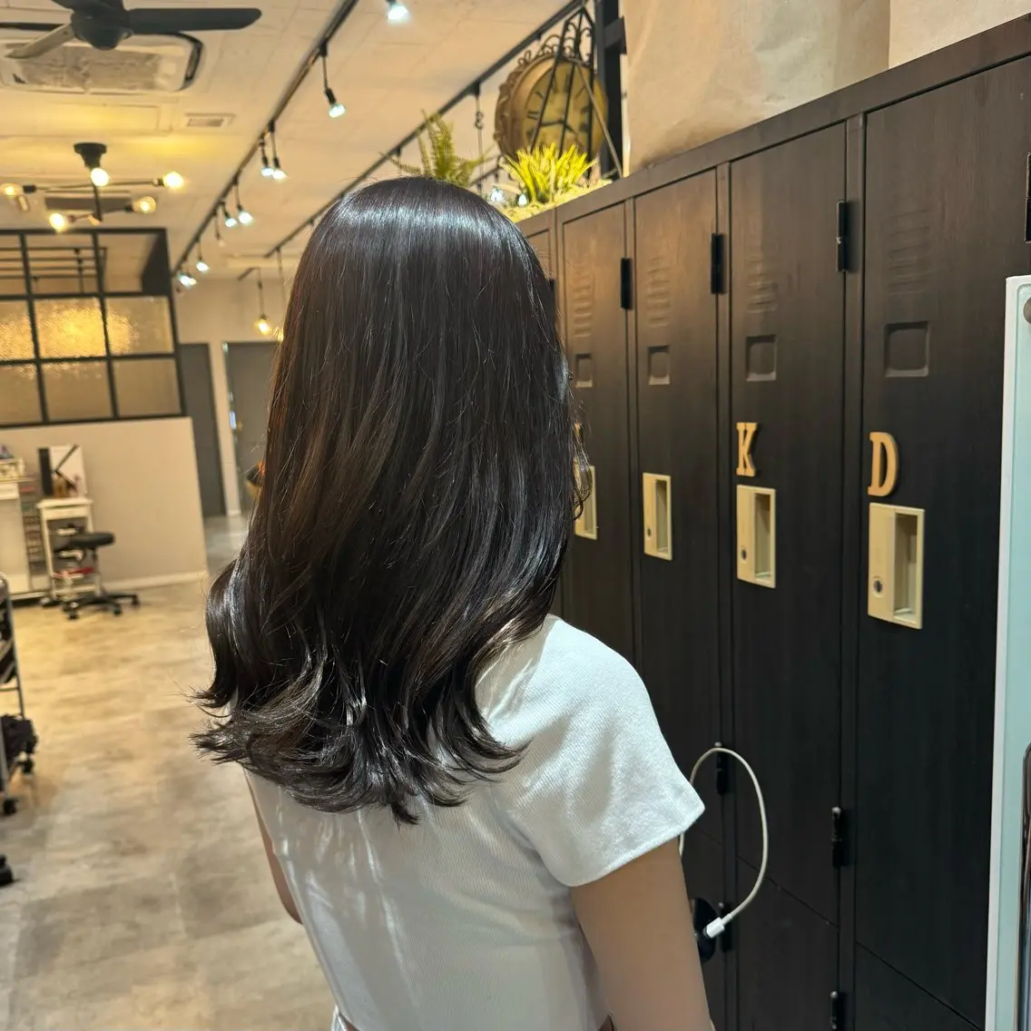 ロング カラー グレージュ イルミナカラー ヘアカラー トリートメント 🫧透明感カラー 🫧 ジルバ清水南海のヘアスタイル