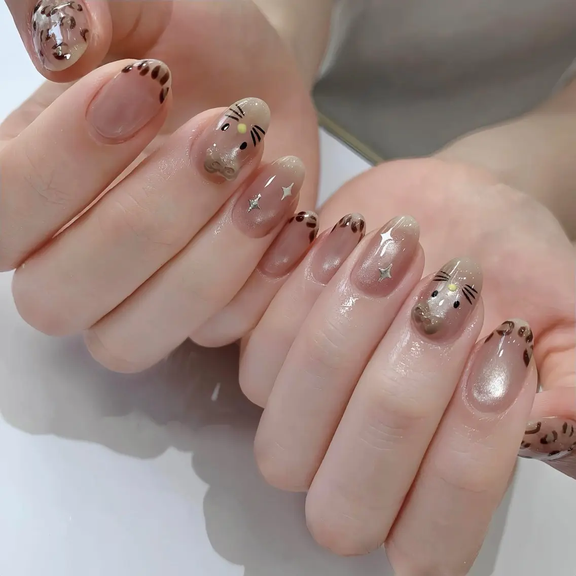 ネイル Hin Hana Nailのネイルデザイン