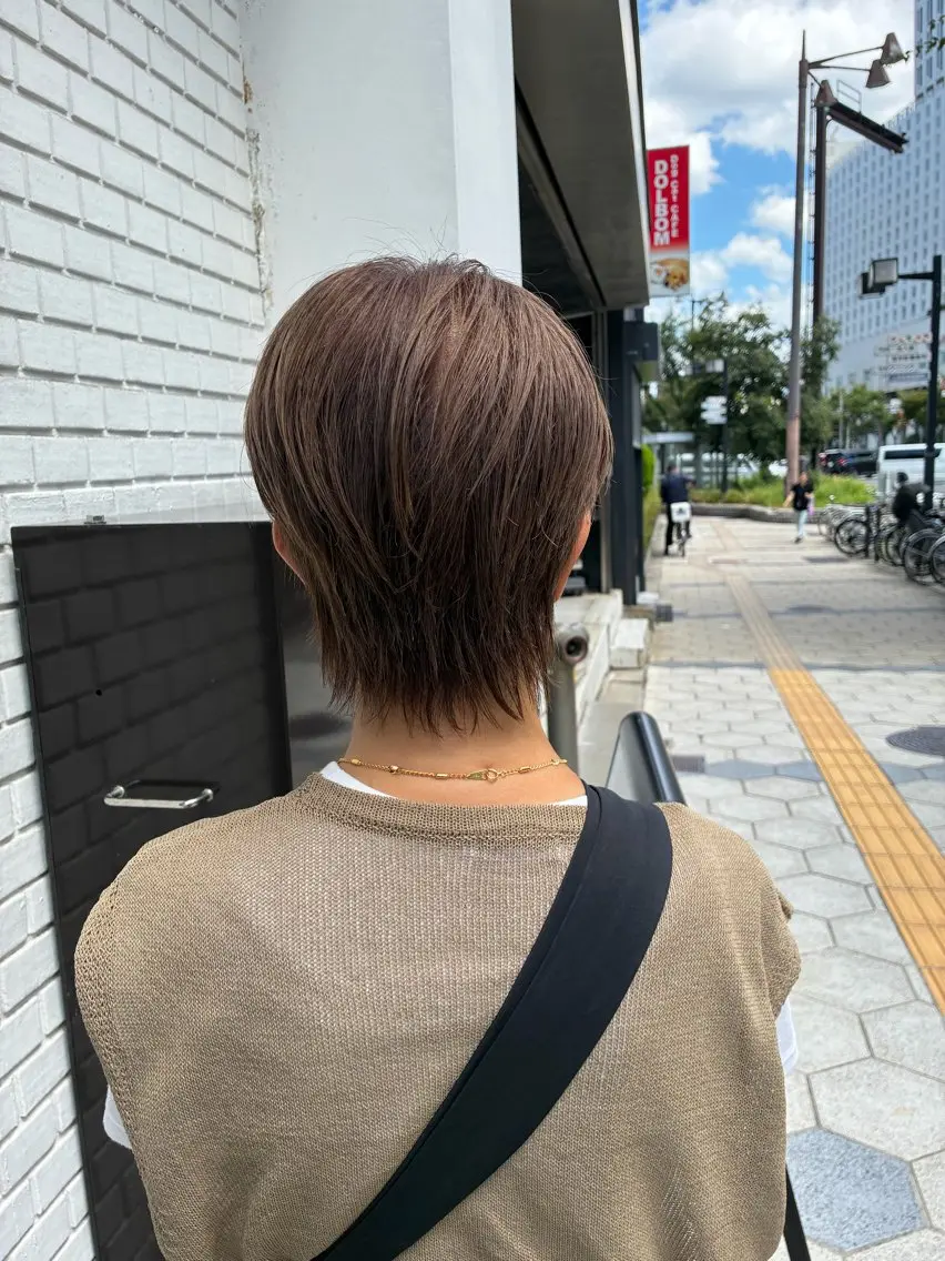 ショート ショート・パーマ・デ ザインカラー/むつみのヘアスタイル