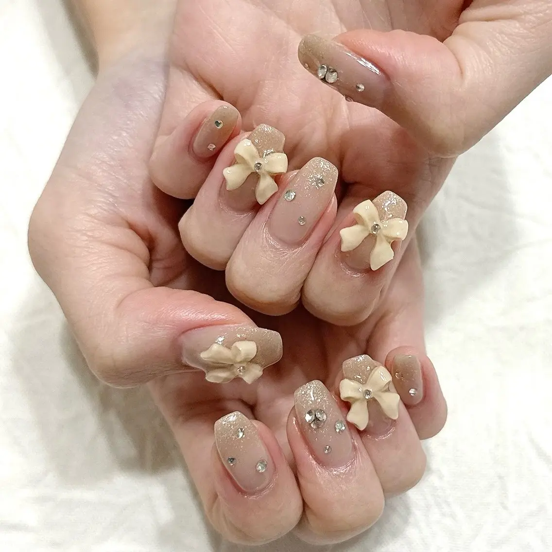 ネイル リボン ハンドネイル peaberry nailのネイルデザイン