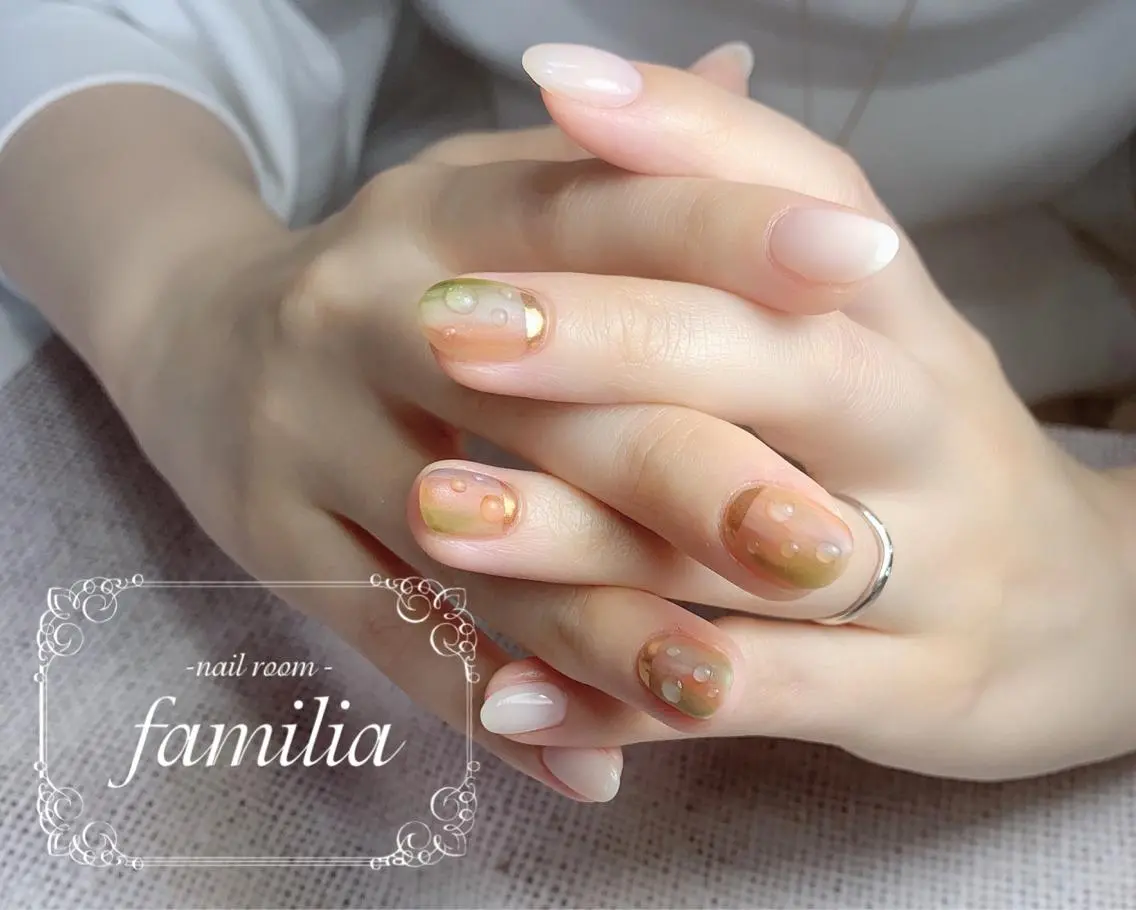 ネイル ハンドネイル -nailroom- familiaのネイルデザイン