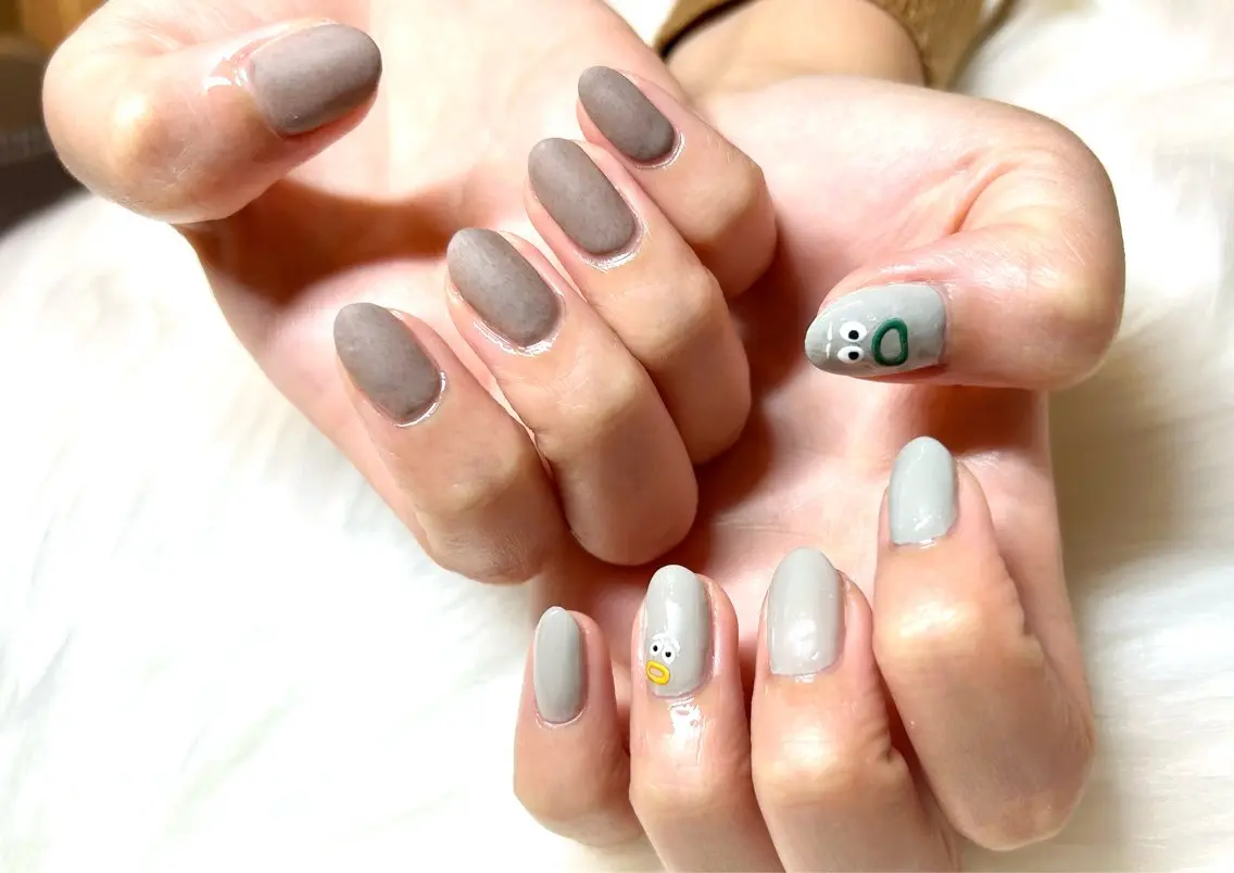 ネイル ニュアンスネイル 冬ネイル 頑張る女性の味方✴︎ M.i nail ♡のネイルデザイン