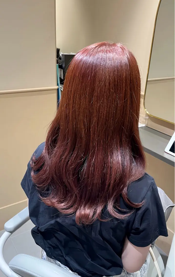 ロング カラー ブリーチ ブラウンカラー ブリーチなしカラー ピンクカラー ピンクブラウン 🫧tomoka 透明感カラー🫧のヘアスタイル