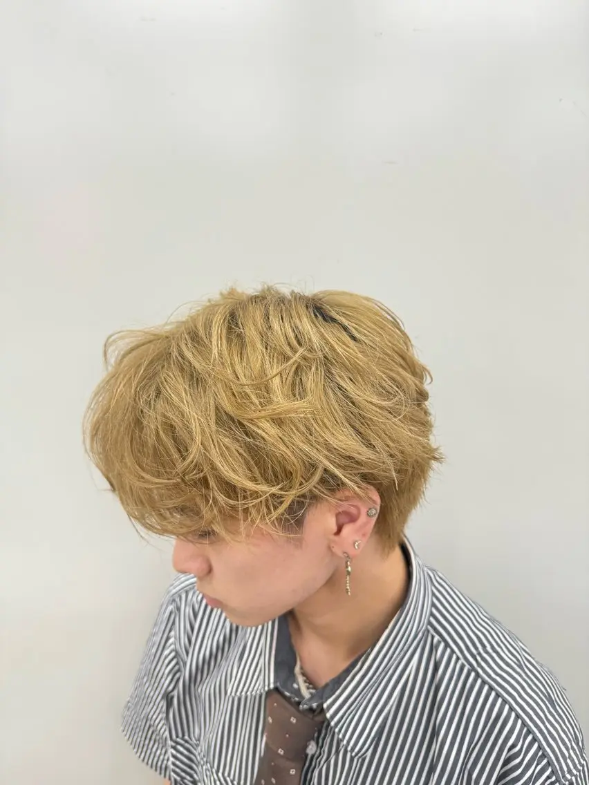 カラー けんしん 透明感カラー🫧のヘアスタイル