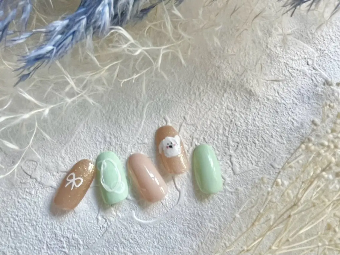 ネイル オーロラネイル フットネイル フレンチネイル ジェルネイル 韓国ネイル ハンドネイル kiki nail たまプラーザのネイルデザイン