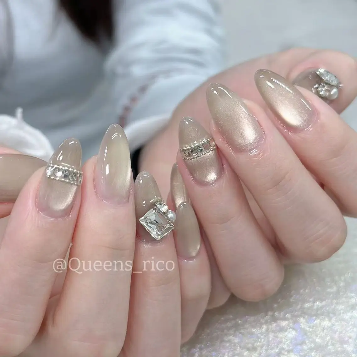 ネイル ハンドネイル Queen's ゆなのネイルデザイン