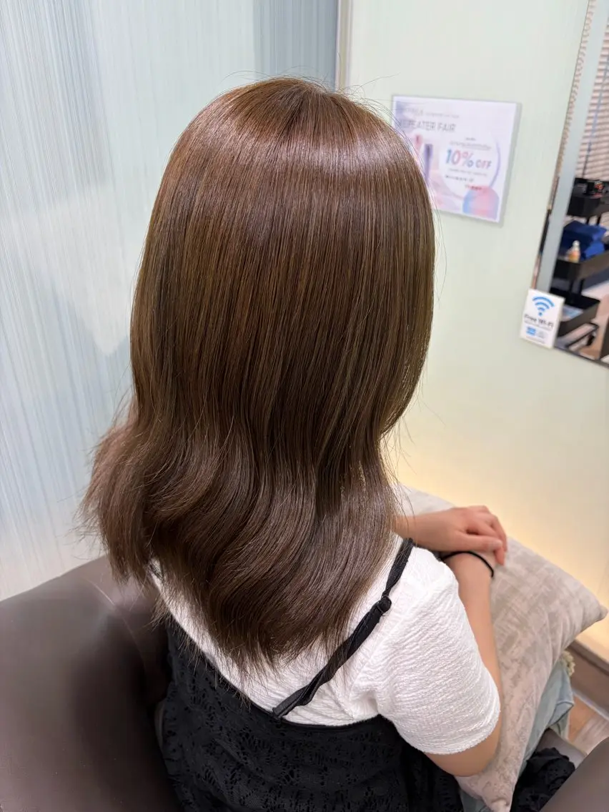 セミロング ヘアカラー カット⚡️カラー🫧 募集中/愛海のヘアスタイル