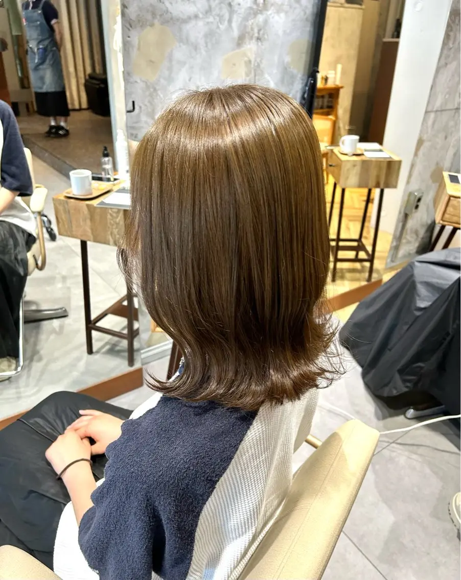 セミロング 似合わせカット/ 青竹真璃亜のヘアスタイル
