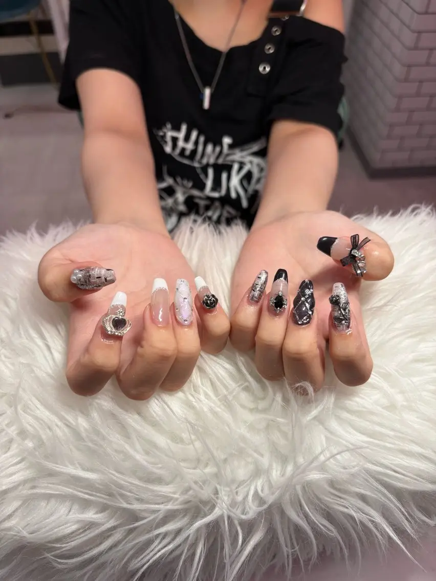ネイル 💞WOLTOKYO 池袋💞Emiriのネイルデザイン