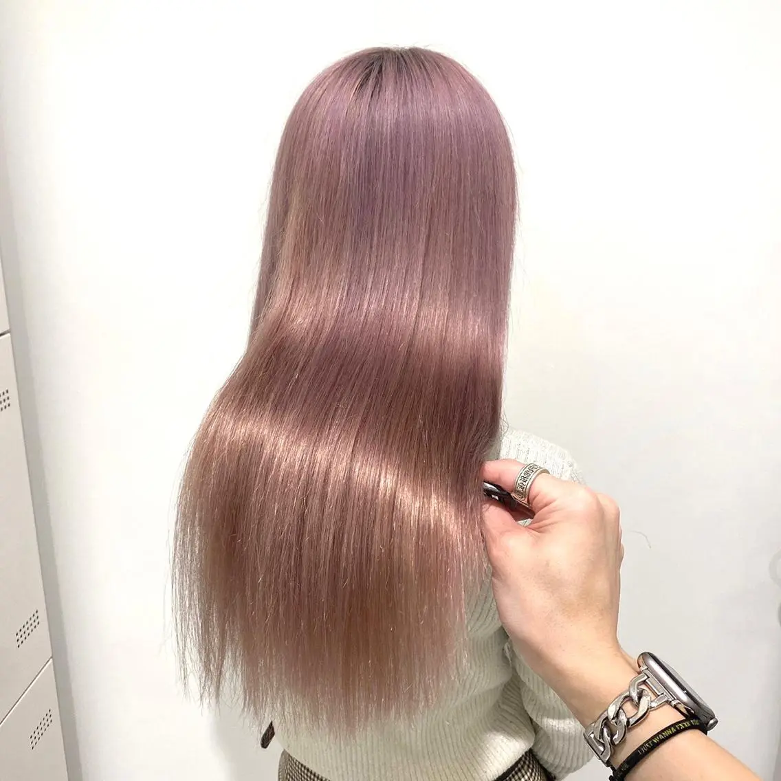セミロング カラー 韓流トレンドヘア 🎀RINAKO🎀のヘアスタイル