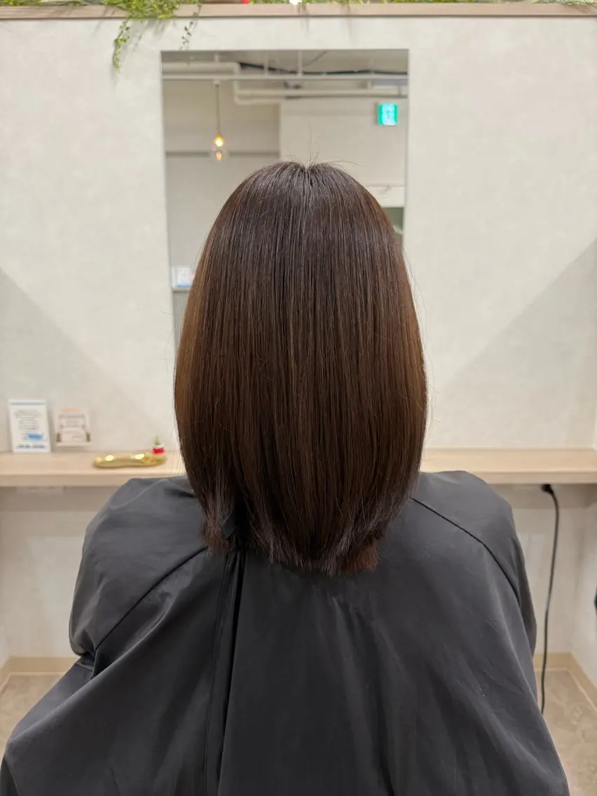 ミディアム ヘアカラー 炭屋 波音のヘアスタイル