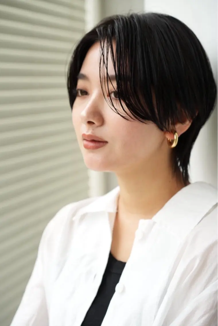 ショート カラー 八幡 空乃のヘアスタイル