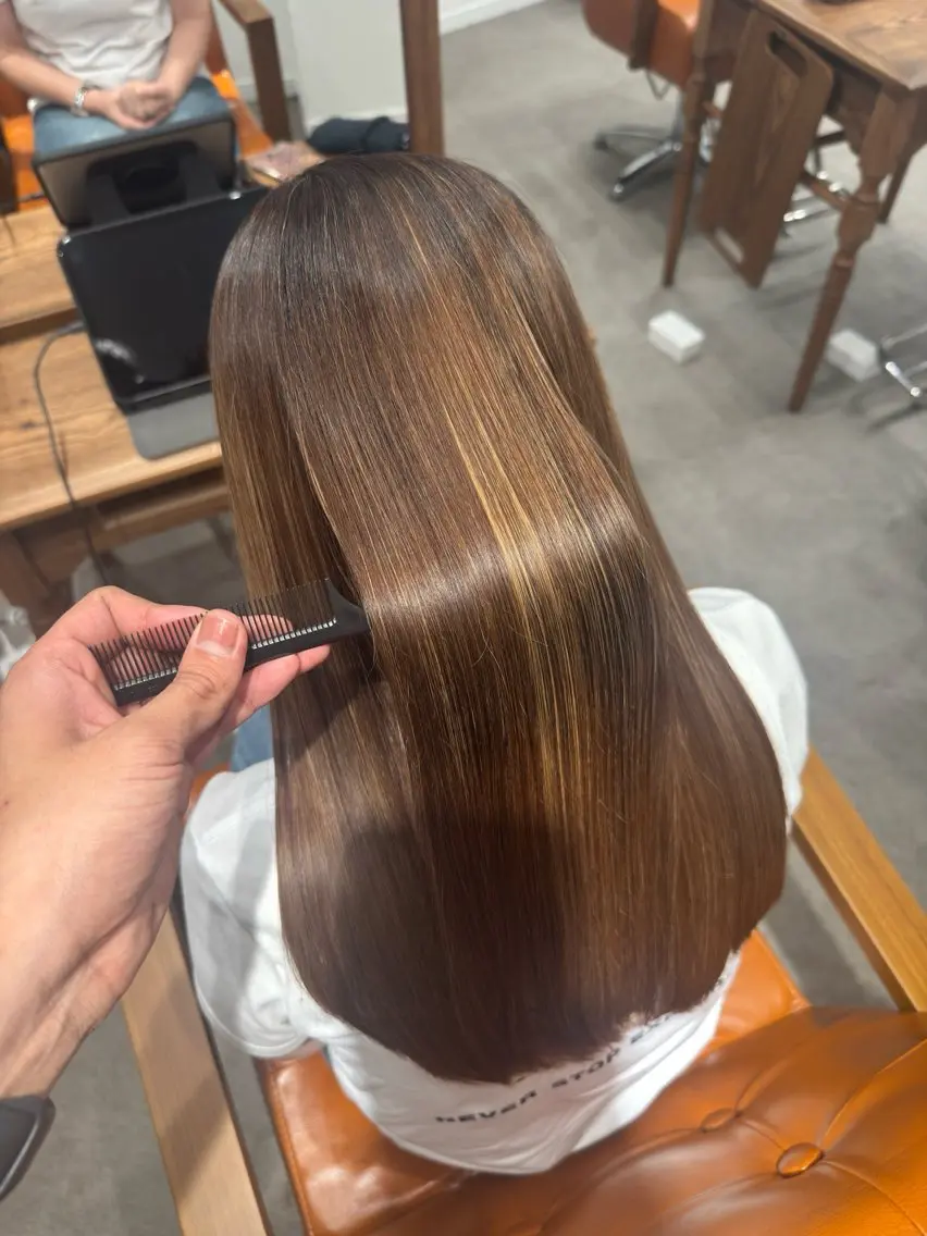 ロング カット 縮毛矯正 トリートメント 髪質改善縮毛✨ 泉谷彪芽のヘアスタイル