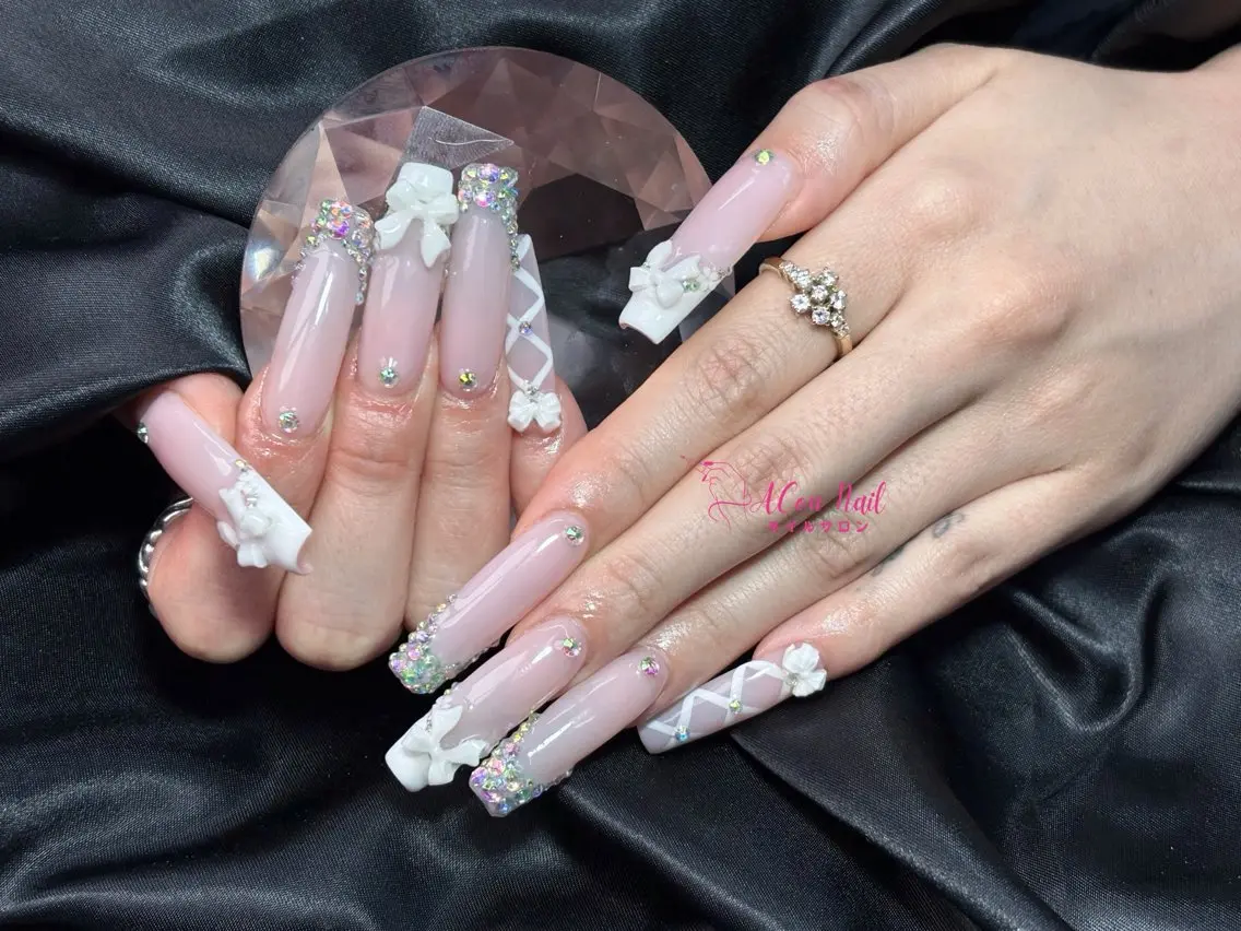 ネイル 桜ネイル 長さ出し フラワーネイル フレンチネイル ジェルネイル ハンドネイル ACon NailSalonのネイルデザイン