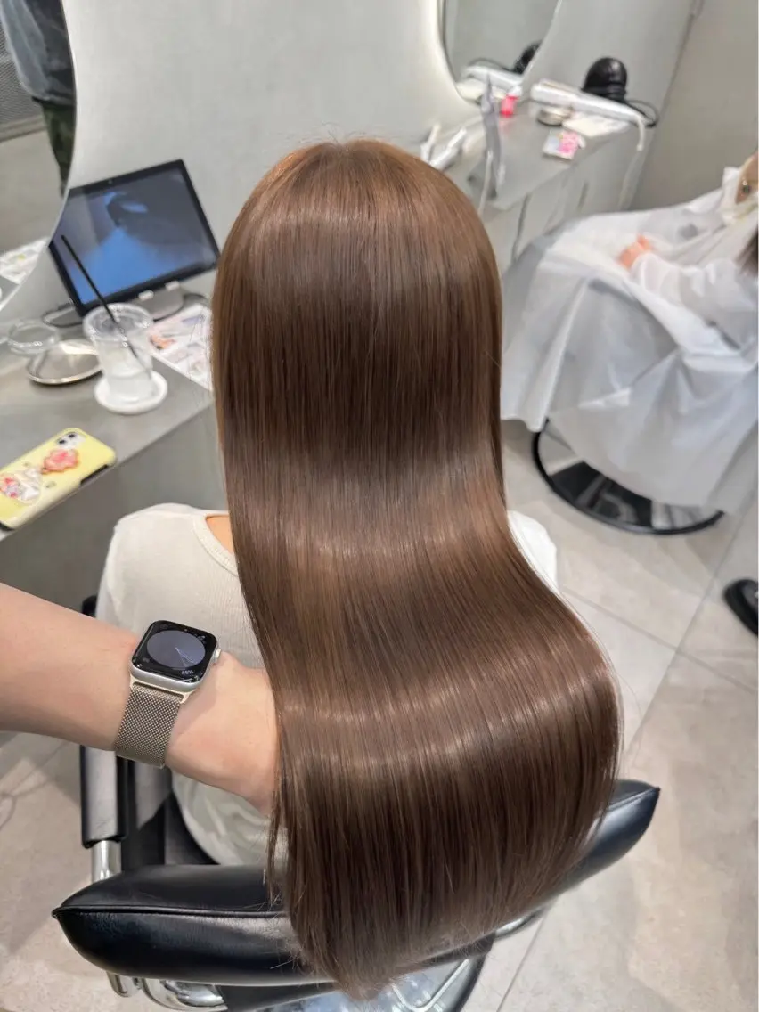 セミロング 卒業式のヘアスタイル 髪質改善 縮毛矯正 縮毛矯正 miu/髪質改善 ストレート✨/艶髪のヘアスタイル