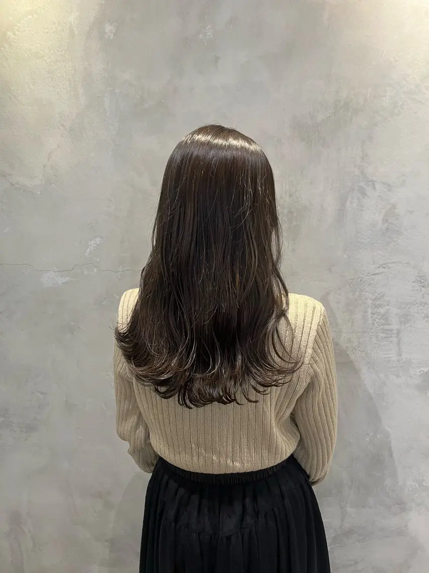 ロング ヘアカラー 小杉真央 🕊🫧のヘアスタイル
