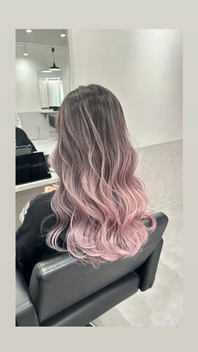 ロング カラー バレイヤージュ ピンクカラー レイヤーカット yume🦋/ CIERA南船場のヘアスタイル