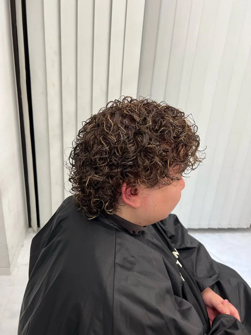 パーマ パーマ ロン毛美容師 タイチ👽のヘアスタイル