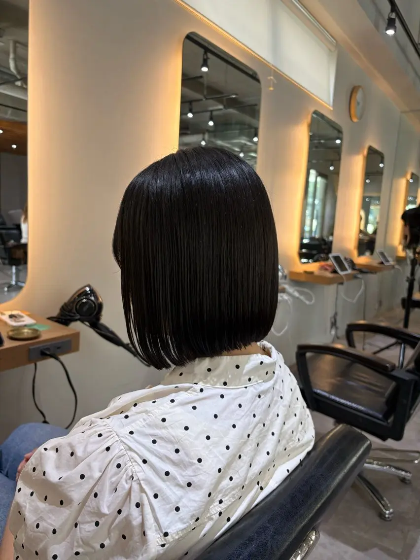 ミディアム ボブ カット 🌿ボブ/美髪矯正/ 透明感カラー/ルキのヘアスタイル