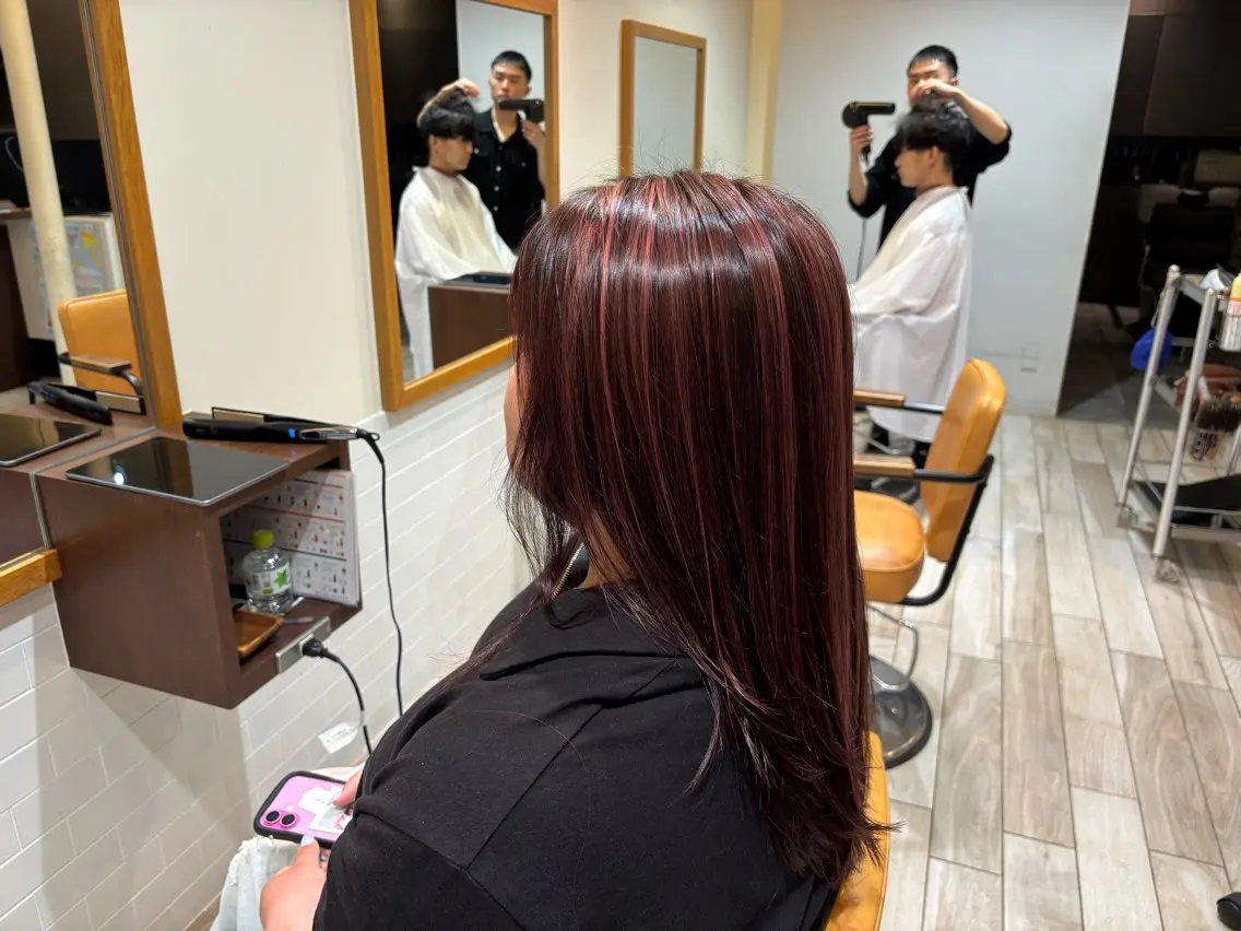 セミロング カラー カット ヘアカラー おもだか がく /横須賀中央のヘアスタイル