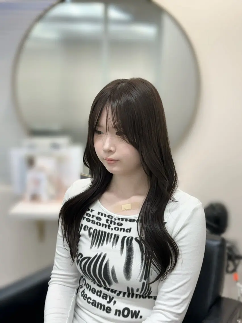 ロング カット ヘアカラー トリートメント 𝜗𝜚cocoro 韓国𝜗𝜚のヘアスタイル