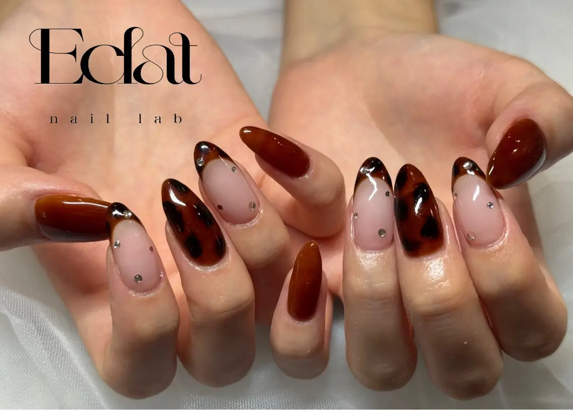 セミロング ハンドネイル ネイルラボEclat RINAのネイルデザイン