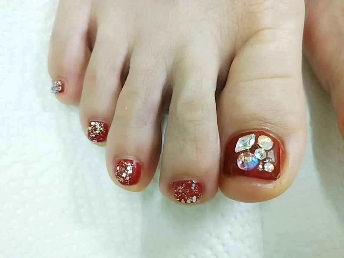 ネイル フットネイル ストーンネイル プライベートサロン Rosy Lilyのネイルデザイン