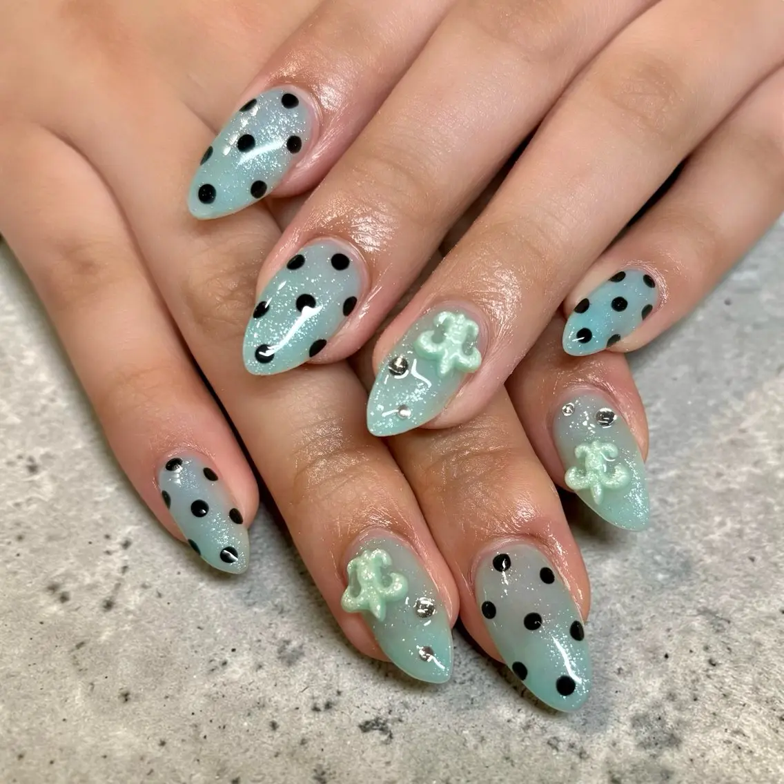 ネイル ハンドネイル orchid mikiのネイルデザイン