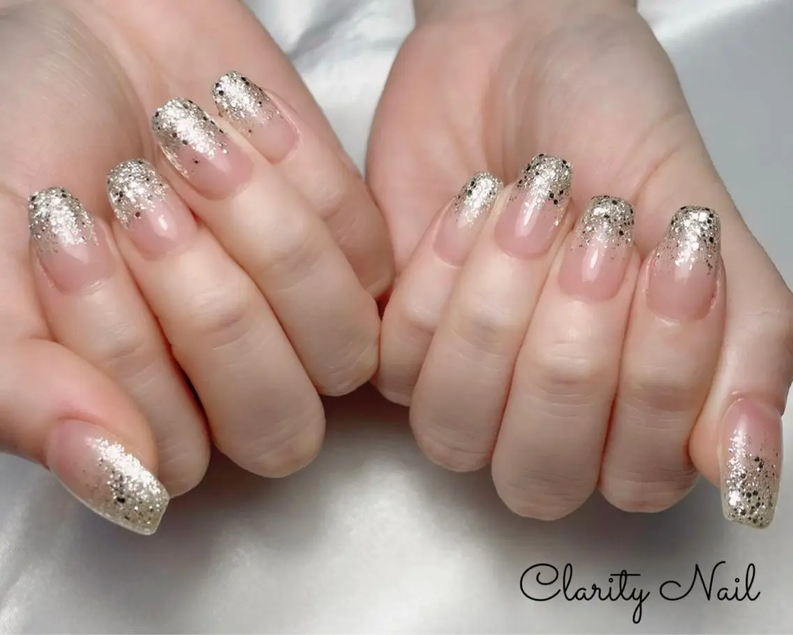 ネイル グラデーション ラメ(グリッター) ラメグラデーション ハンドネイル Clarity Nailのネイルデザイン