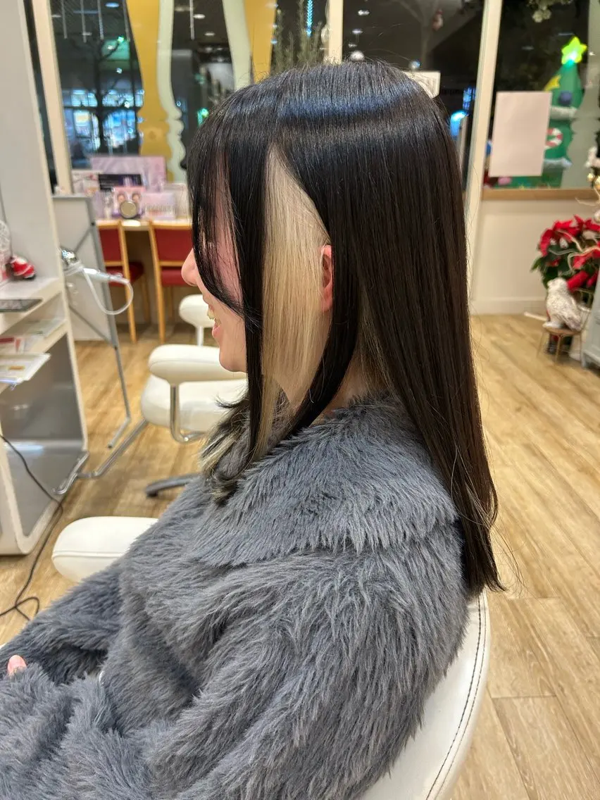 セミロング カット ヘアカラー トリートメント stella ふーかのヘアスタイル