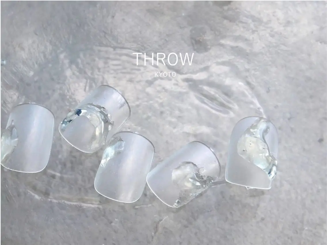 ネイル -THROW- MIOのネイルデザイン