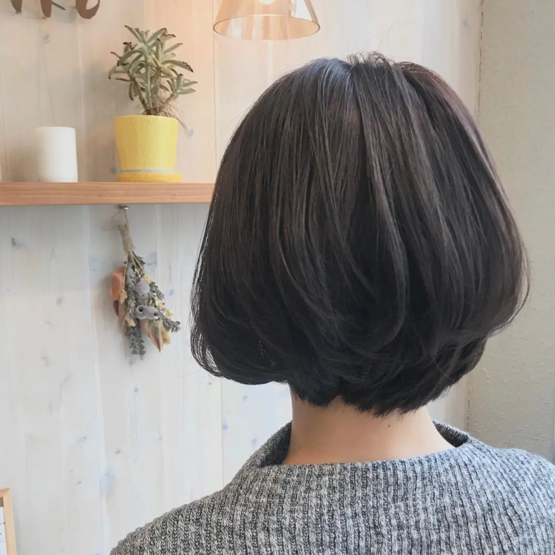 ショート カラー ベージュカラー 透明感カラー/ 寺田千雅子のヘアスタイル