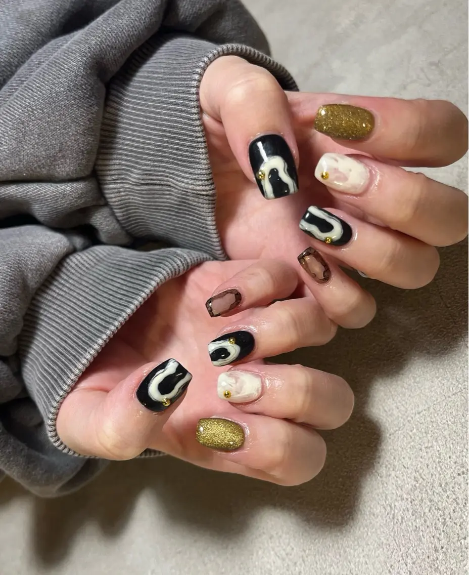 ネイル S. SAYAのネイルデザイン