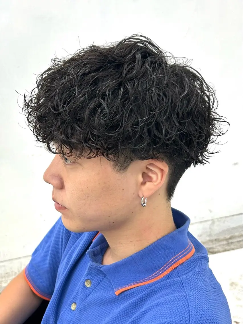 【5月限定クーポン🍏】メンズカット+パーマ+トリートメントの写真