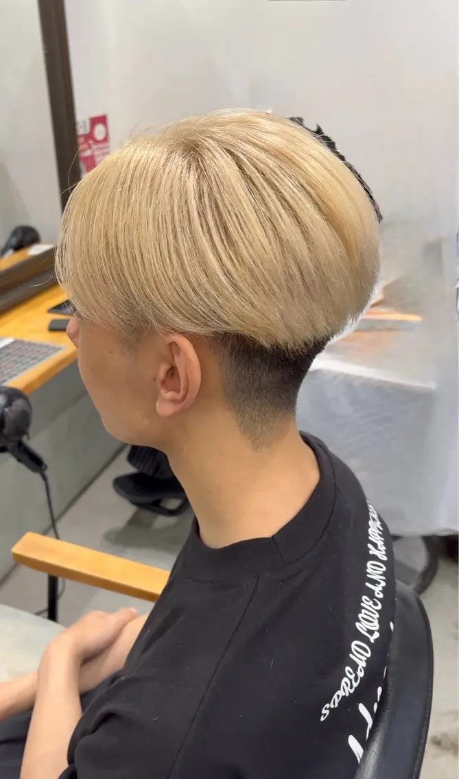 ショート カラー ヘアカラー トリートメント まろやかなベージュ 小池春樹のヘアスタイル