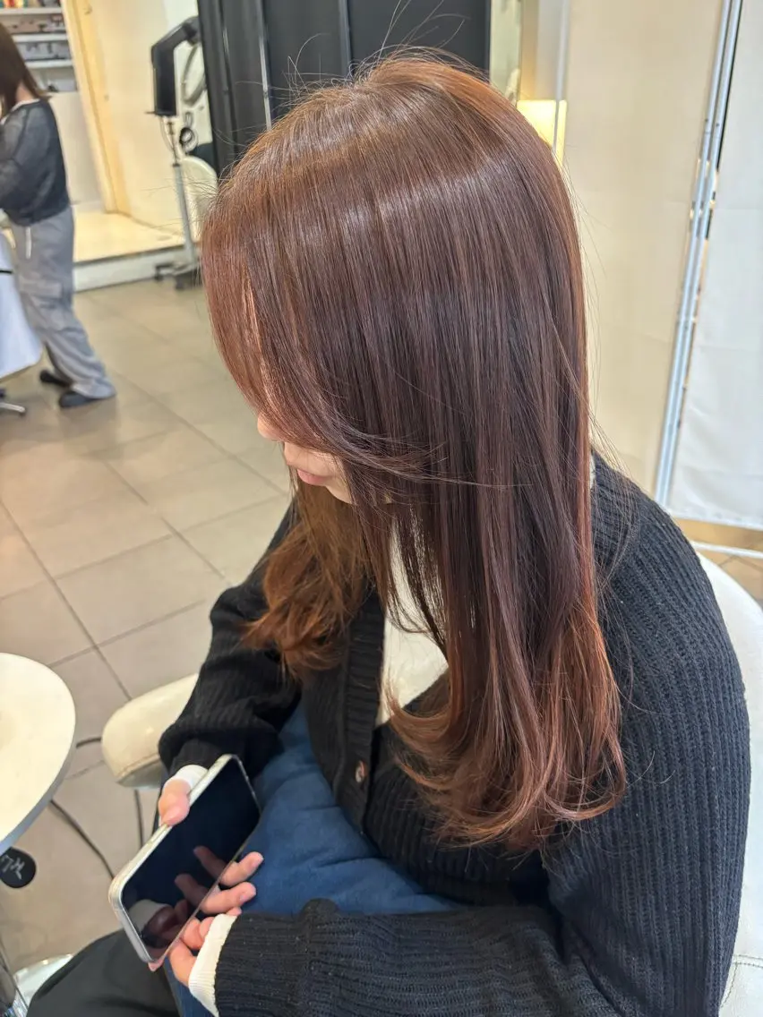 カラー ヘアカラー トリートメント サカウエ 透明感カラー🫧のヘアスタイル