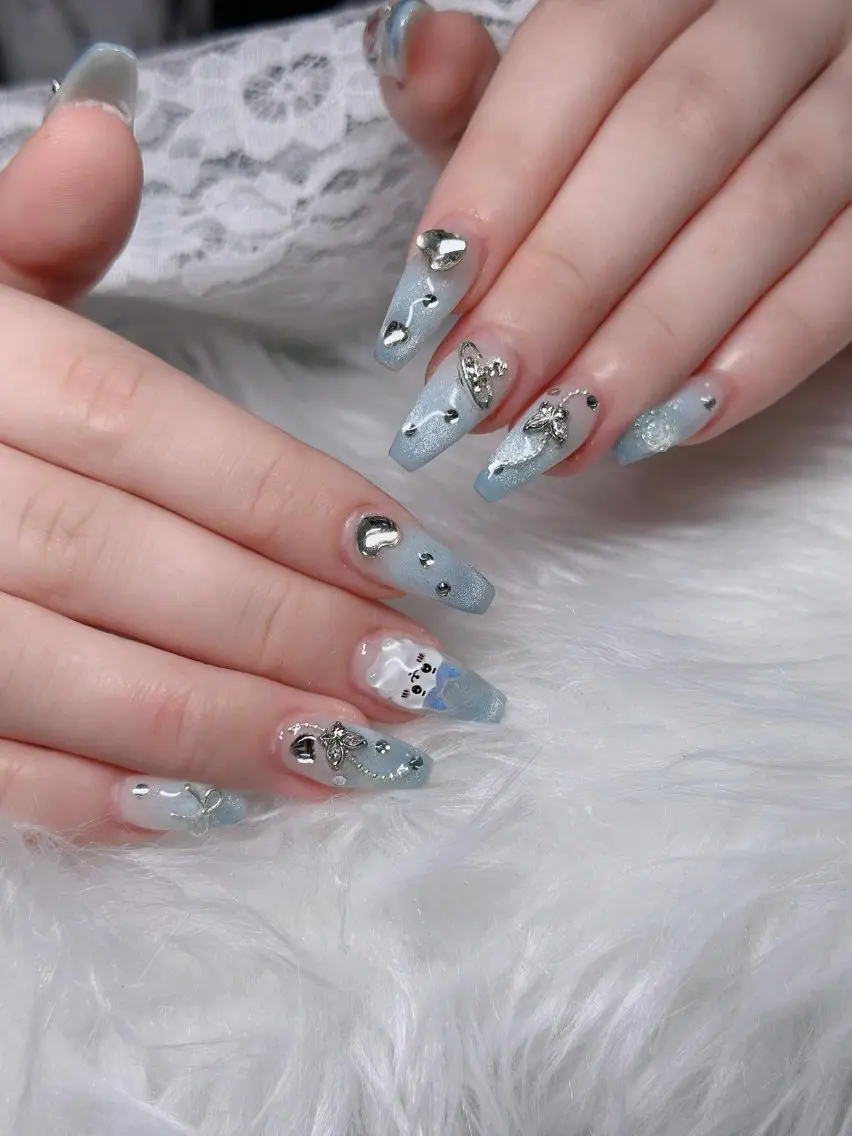 ネイル フレンチネイル ジェルネイル ガラスフレンチ ハロウィン ハート ハンドネイル H.baby Nail Salonのネイルデザイン