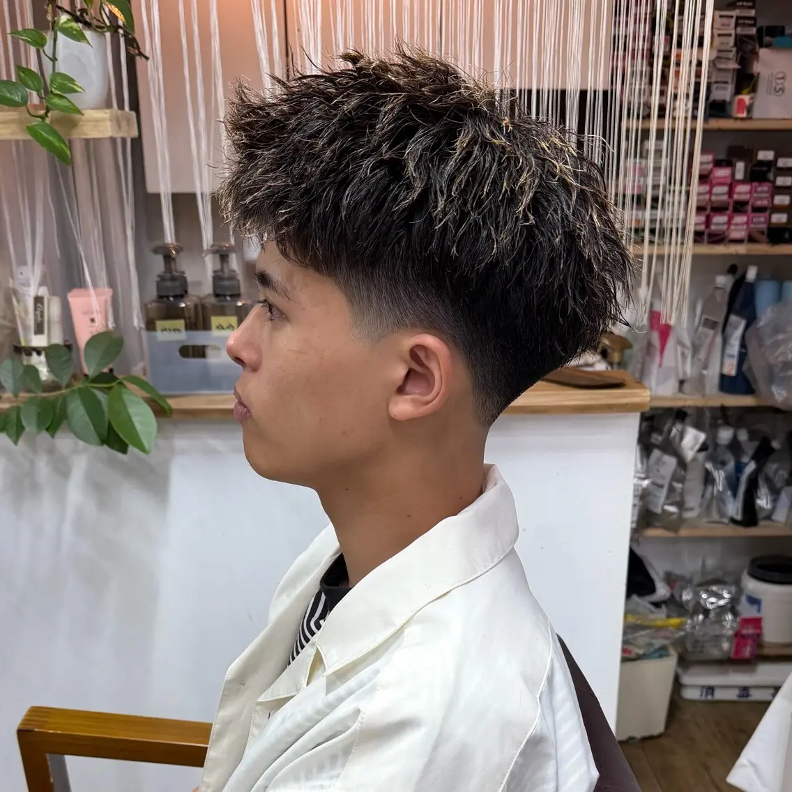 ショート パーマ メンズ スパイキーショート ショートヘア カット パーマ トリートメント メンズパーマ /マッシュ/ヨシダのヘアスタイル