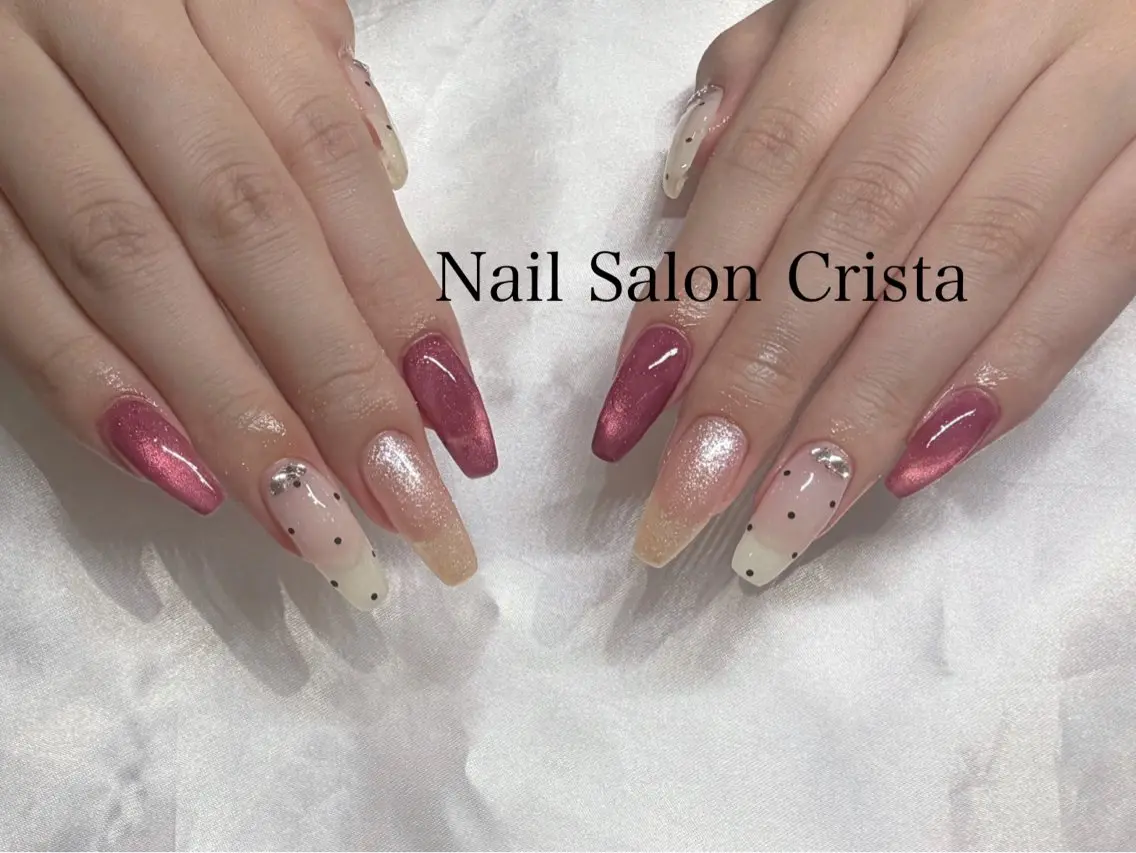 ネイル ハンドネイル CRISTA MOMOのネイルデザイン