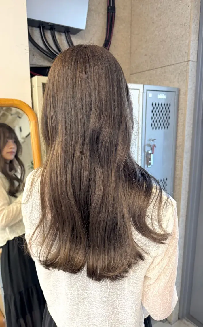 カラー ブラウンカラー グレージュ オレンジ ヘアカラー SiLO_ IBUKIの眉毛・アイブロウイメージ