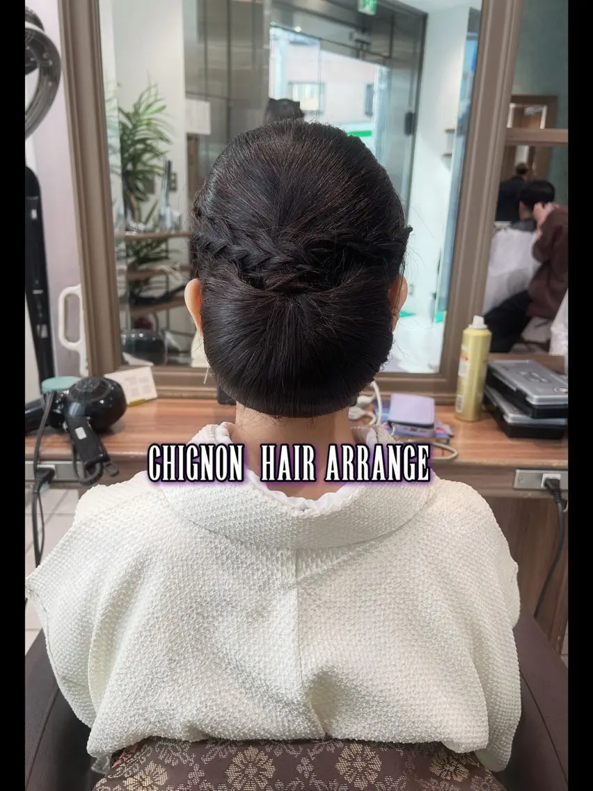 ヘアアレンジ リノ🖤艶髪 カラー🖤🇰🇷のヘアスタイル