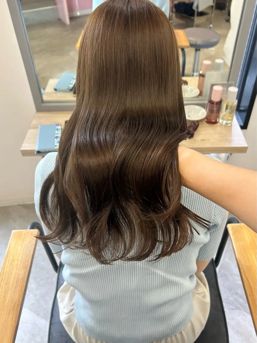 ロング カラー ヘアカラー トリートメント otoha✳︎ くすみ艶カラーのヘアスタイル